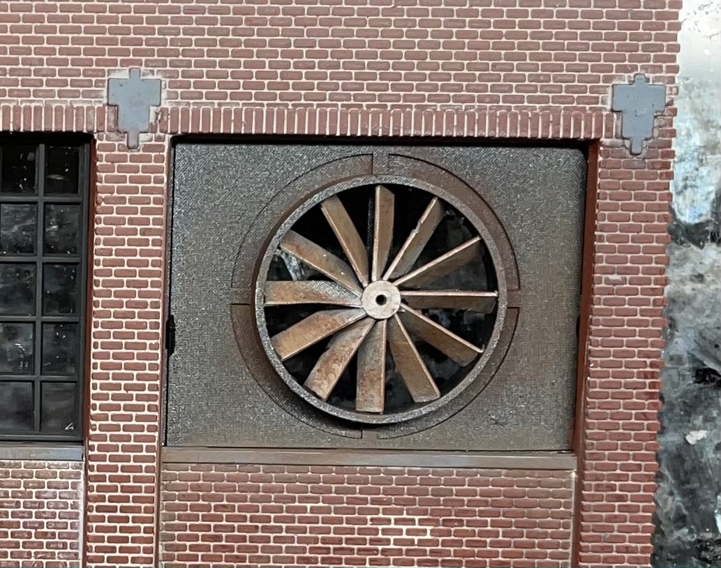 Walthers Champion Packing Fan