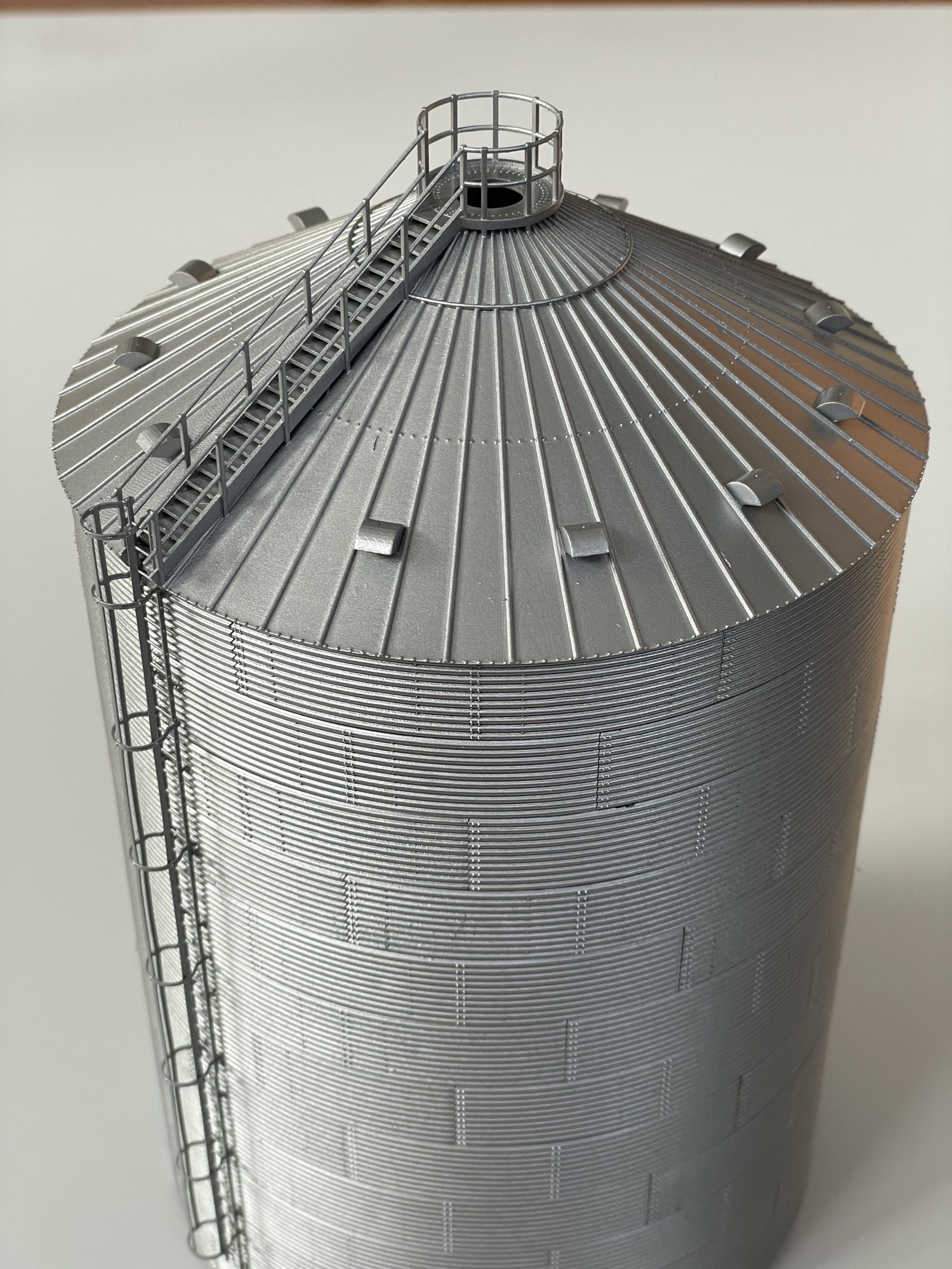 walthers grain bin top