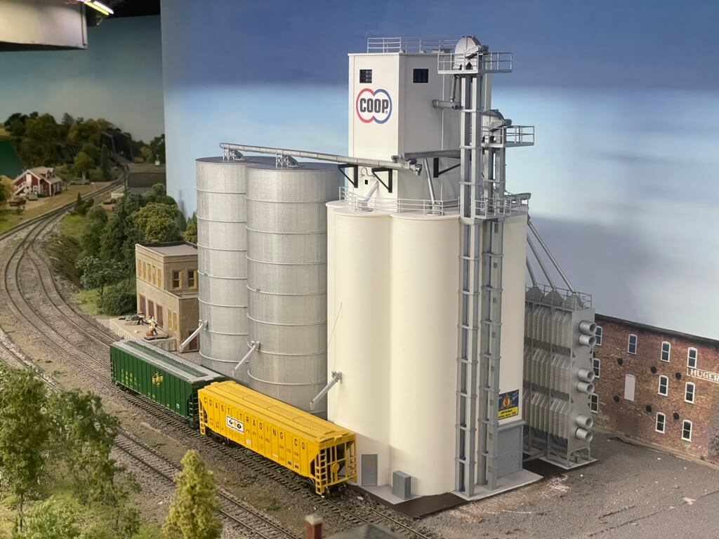 Columbian Steel Tank 24' x 70' Twin Silo Kit