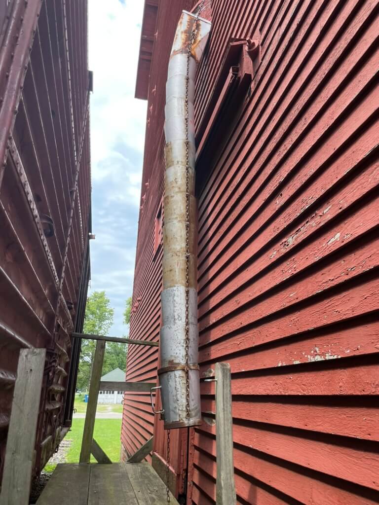 Early Car Loading Chute